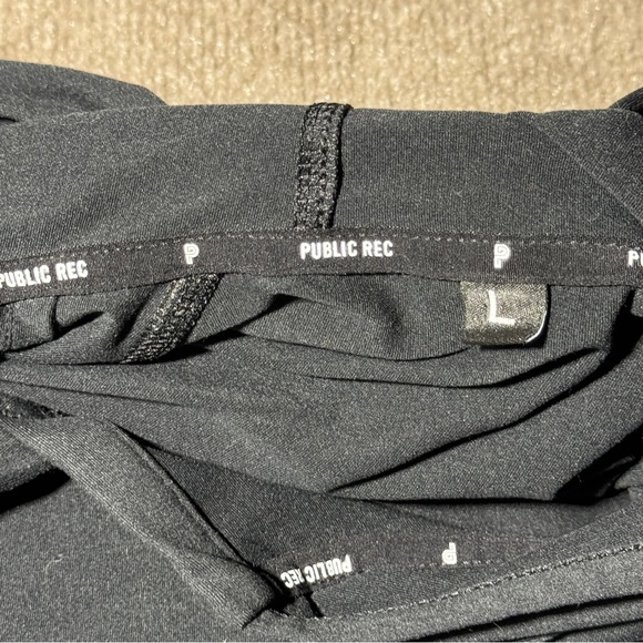 Public Rec Politan Hoodie Black Size L Stretch Moss Jersey
Outdoors Workout - Picture 6 of 11